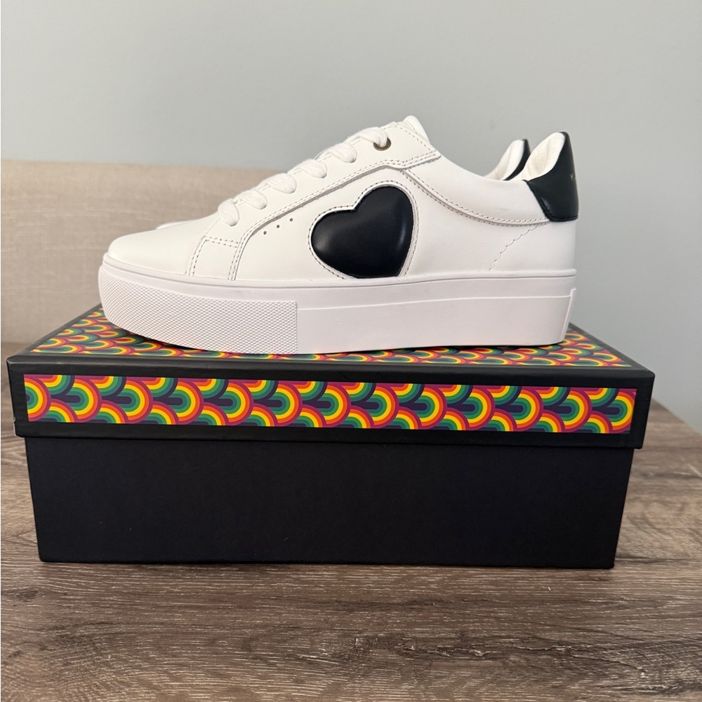 NIB, Kurt Geiger White Platform Sneakers with Black Heart Accent, Size 8